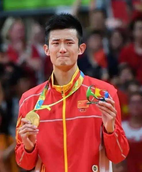 开云体育中国-法国羽毛球队险胜韩国羽毛球队，谌龙一己之力扛起全队的简单介绍