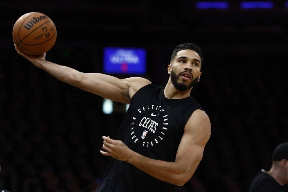 开云sport-阿根廷男篮横扫灰熊，塔图姆制霸全场