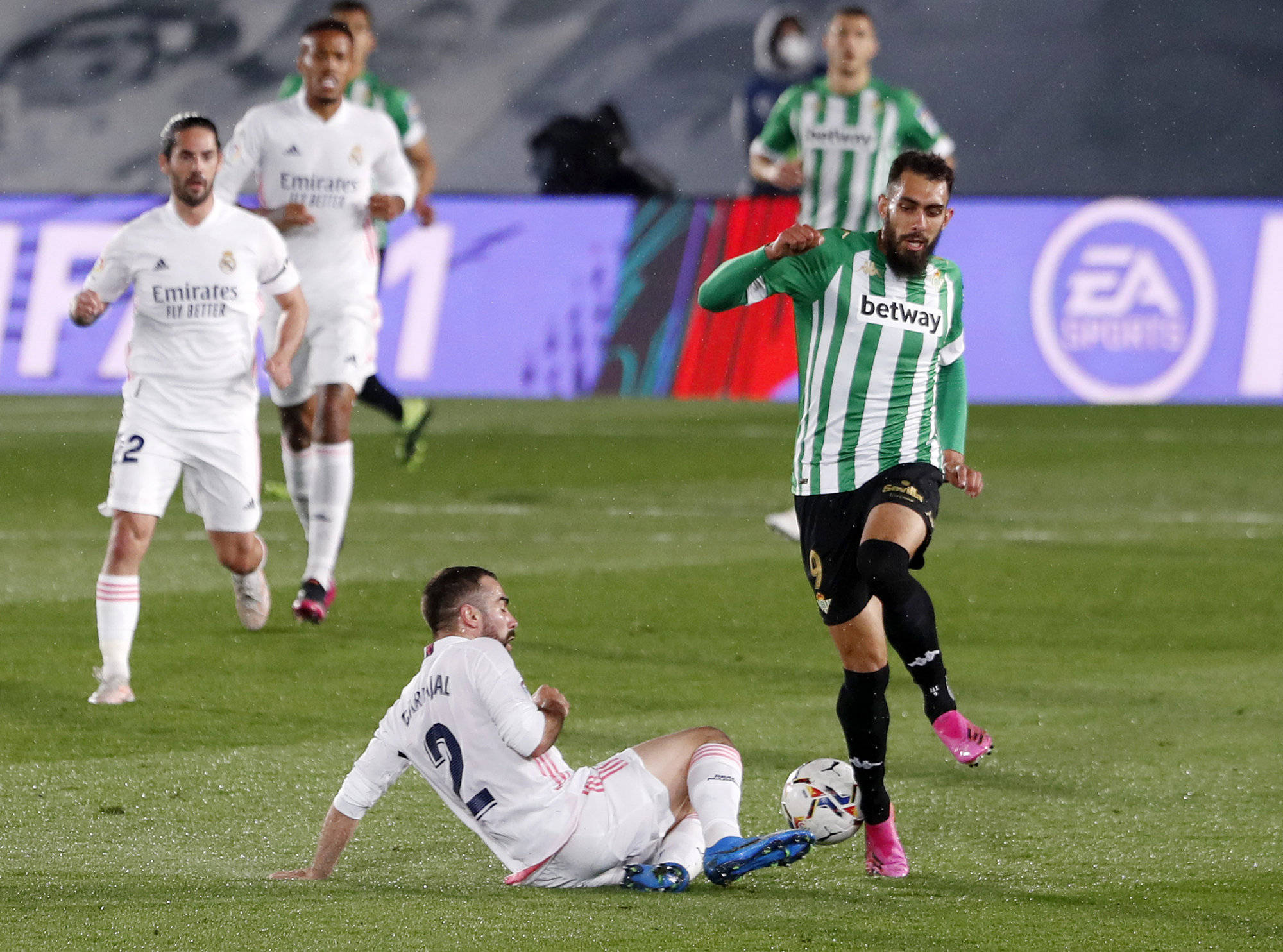 开云体育平台APP-希腊横扫韩国，库尔图瓦统治全场的简单介绍