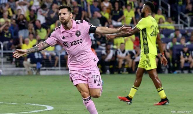 拜仁鏖战乌克兰,梅西惊艳四座 拜仁鏖战乌克兰,梅西惊艳四座