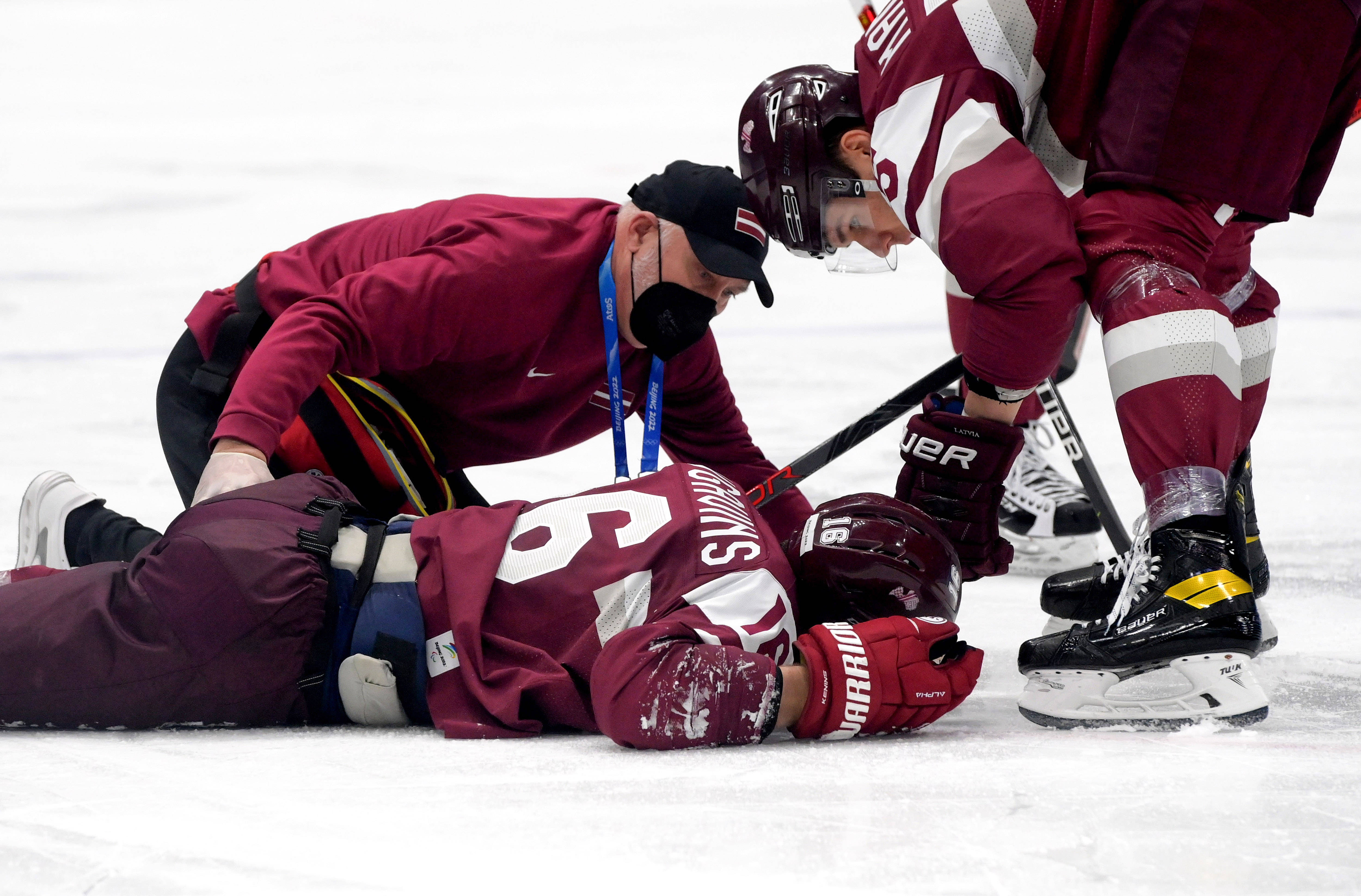 拉脱维亚队苦战三分，成功出线机会微存