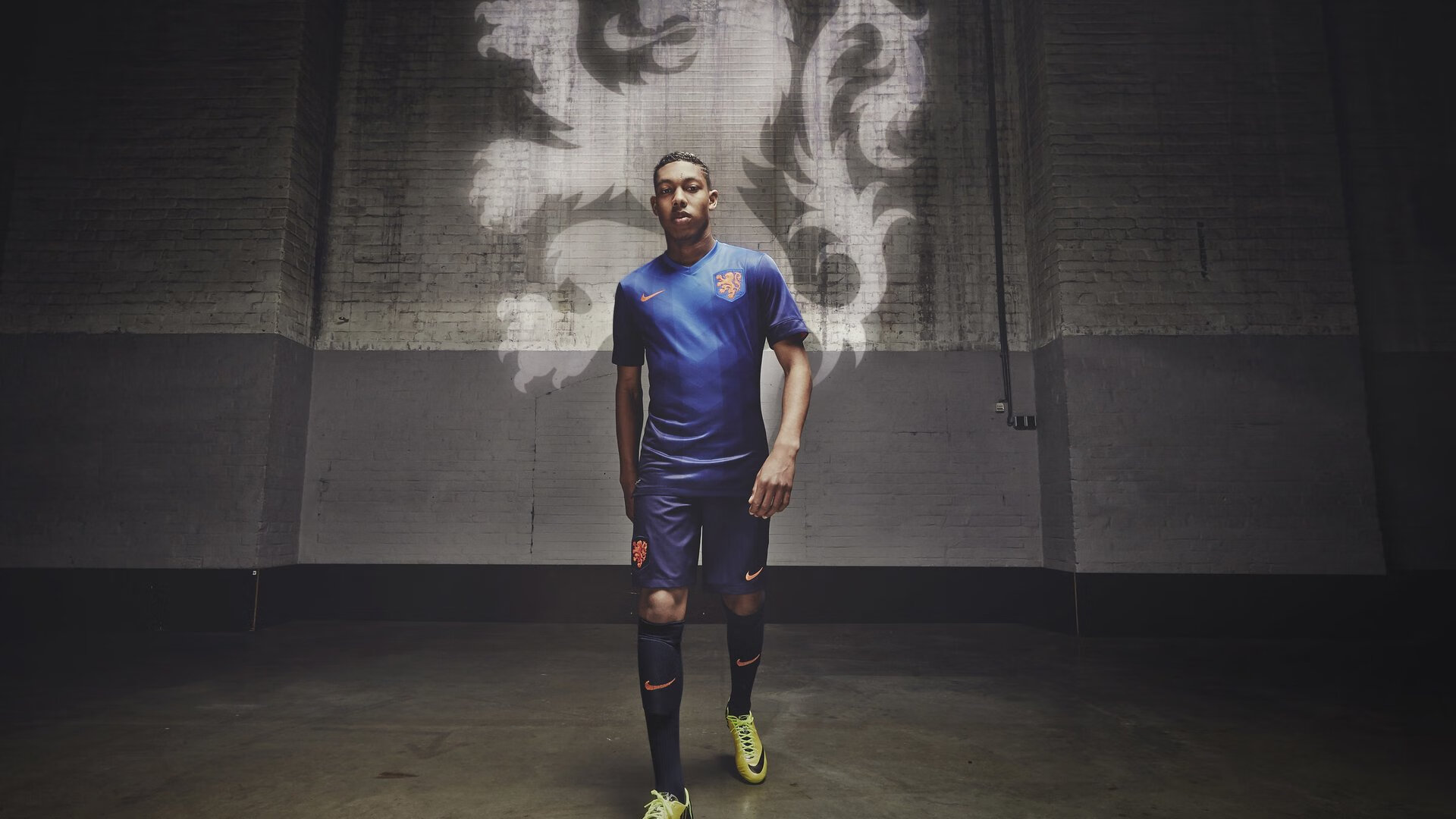 开云体育APP下载-篮球场上的伤停补时，英格拉姆用一场英超争冠级表现定义未来