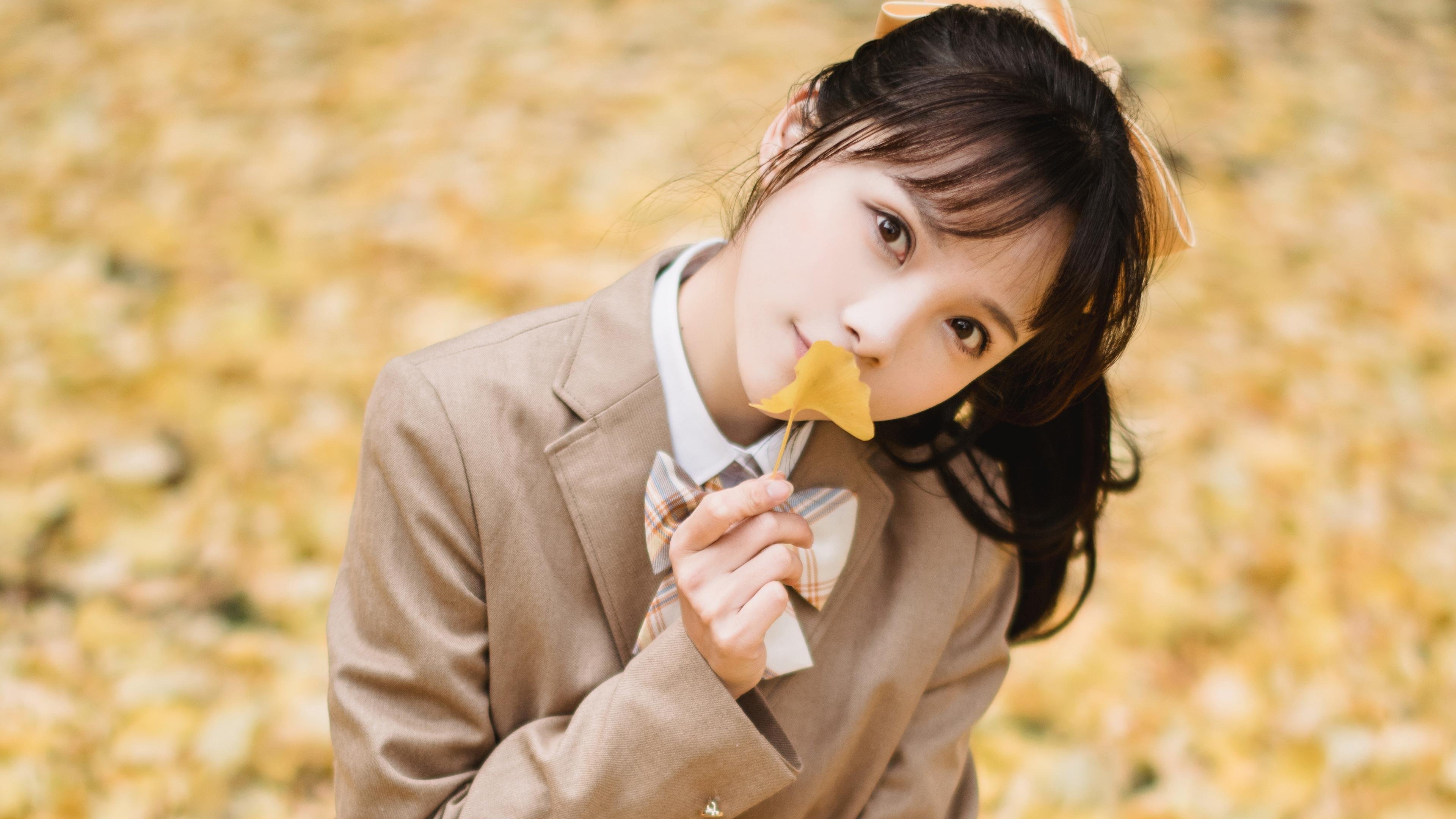 铁幕与权杖，篮网织网锁魔术，马克西于奥运前夜接过火炬