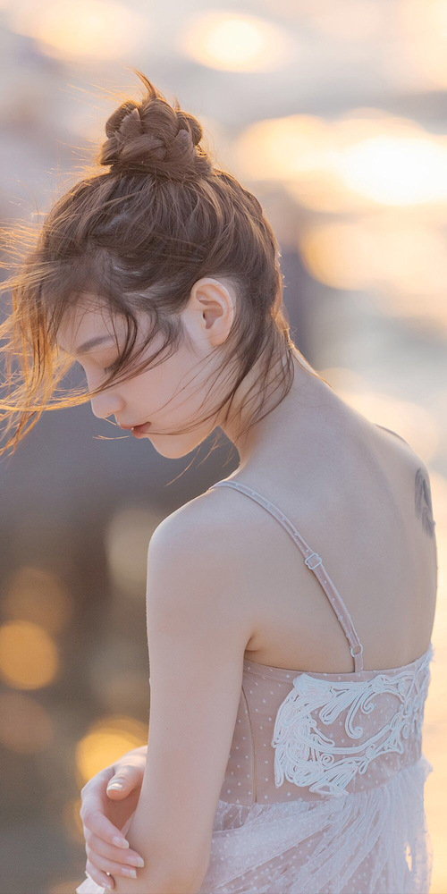 开云体育官网-赛场上的双重血拼，洪都拉斯对决韩国与特奥在F1街道赛的接管